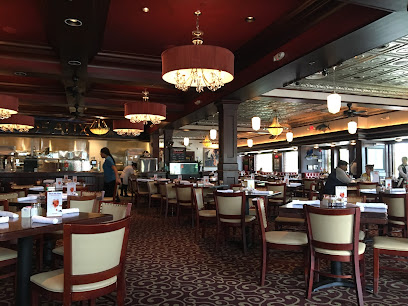Pappadeaux-Seafood-Kitchen-12420-East-Fwy-Houston-TX-77015-3.jpg